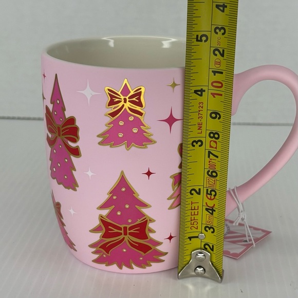 Peppermint and Pine Pink Tree With Bows Soft Touch Mug -NWT 2024 - Picture 7 of 9